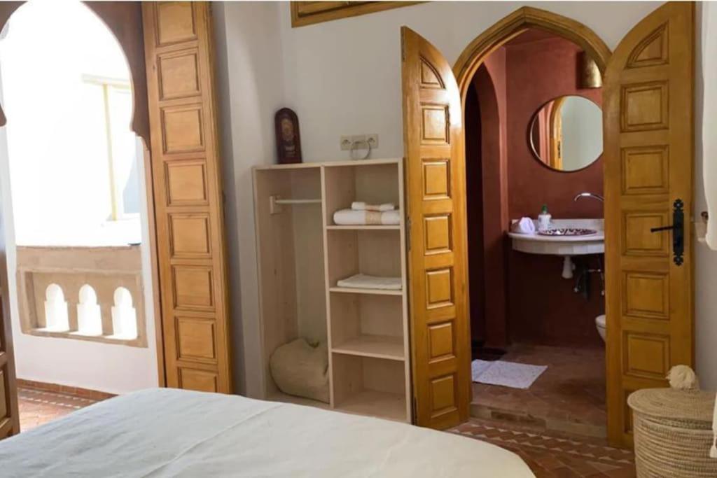 Newly Renovated Riad, Sea View And Four Ensuites Vakantiehuis
